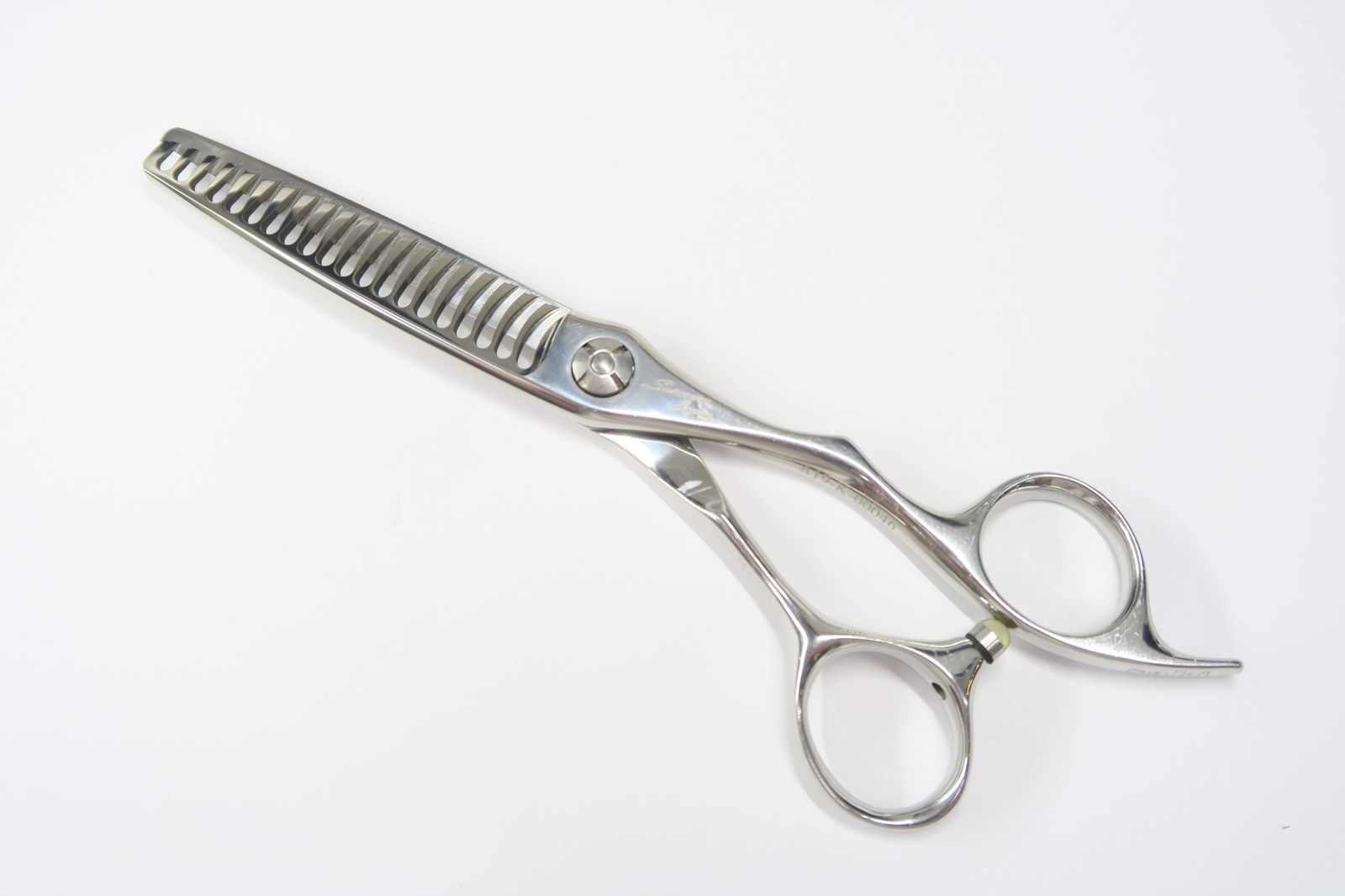 Cランク【SCISSORS JAPAN シザーズジャパン】 QF25%20i11 N セニング 美容師・理容師 5.7インチ 右利き 【中古】:H-11652