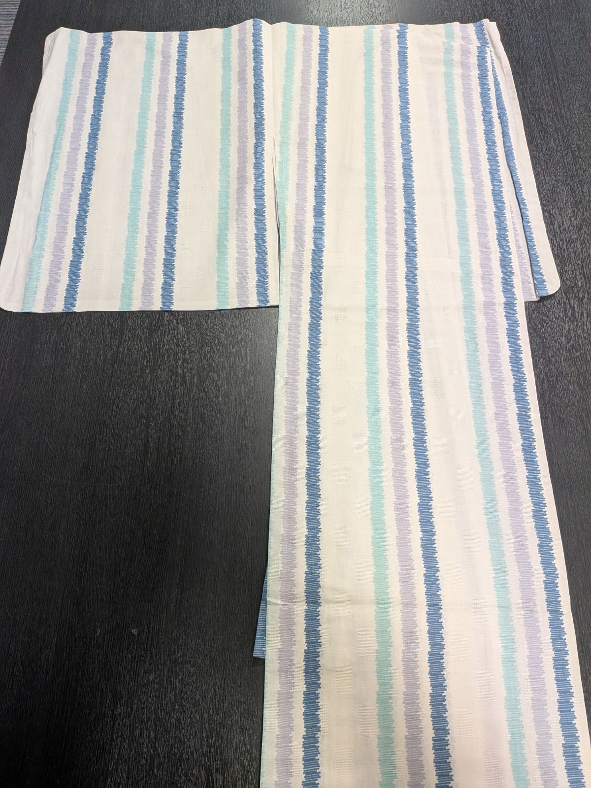 新品　浴衣縦じまの柄　　身丈163
