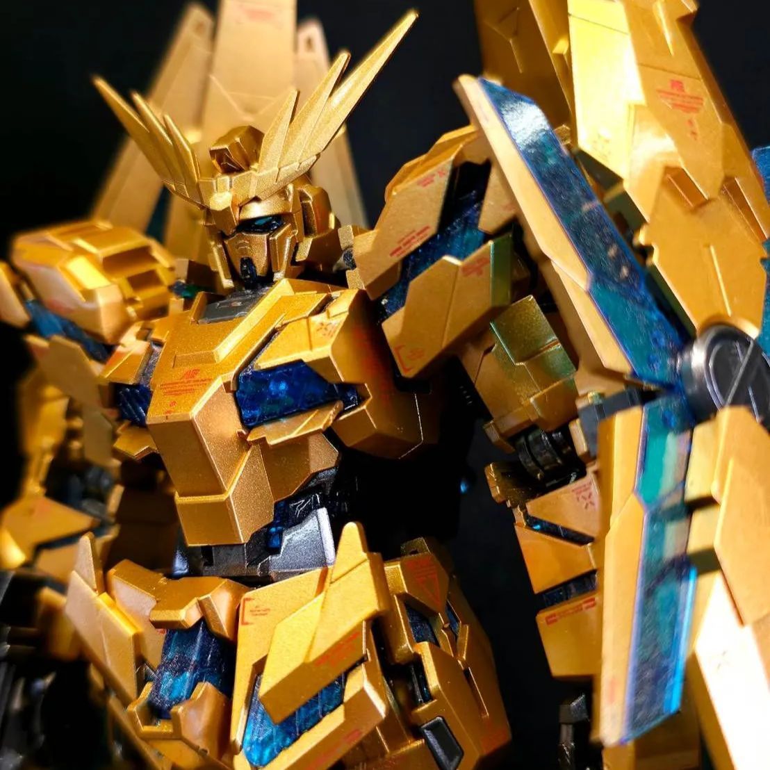 HGUC 1/144 ユニコーンガンダム フェネクス ガンプラ 全塗装 完成品 Unicorn Gundam Phenex Custom Painted Plastic Model Kit