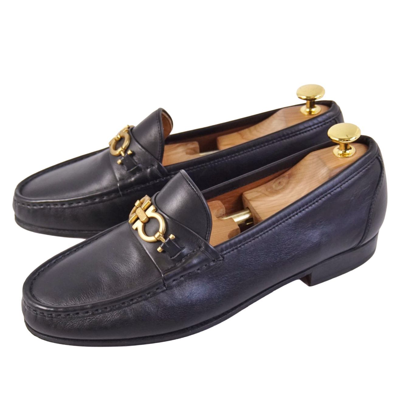 美品！Salvatore Ferragamo クロコ　ローファー 美品 サルヴァトーレ フェラガモ Salvatore Ferragamo ローフ - メルカリ