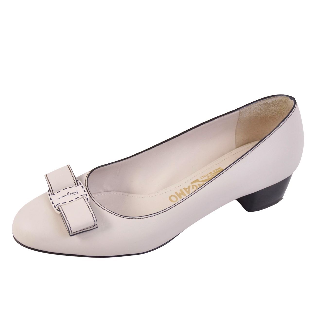 美品 サルヴァトーレ フェラガモ Salvatore Ferragamo パンプ