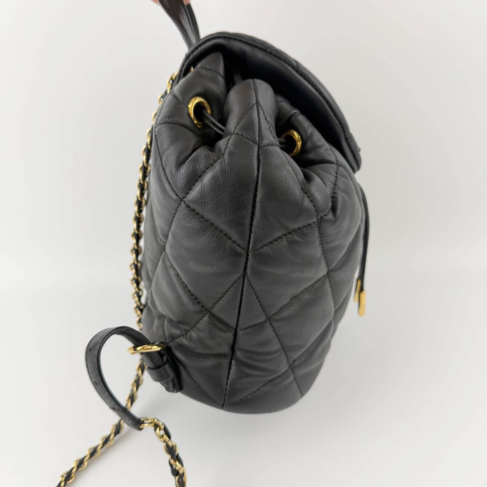 ブラック キルティング ショルダーバッグ Salvatore Ferragamo 