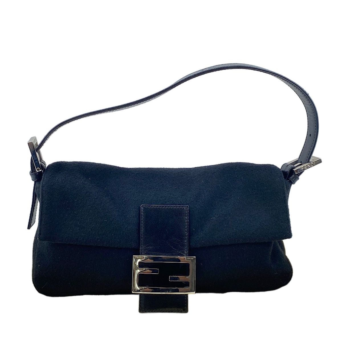 FENDI フェンディ ショルダーバッグ マンマバケット 【中古】