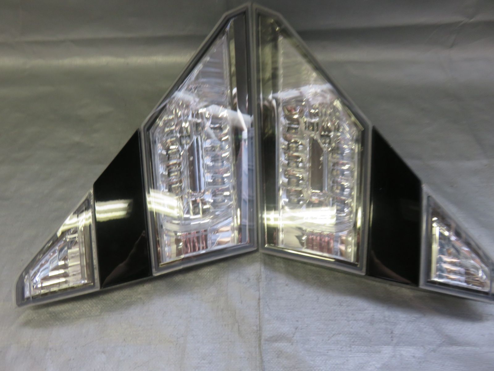 ☆SB884/点灯OKアルファード ヴェルファイア20系 GGH20W/後期 LED