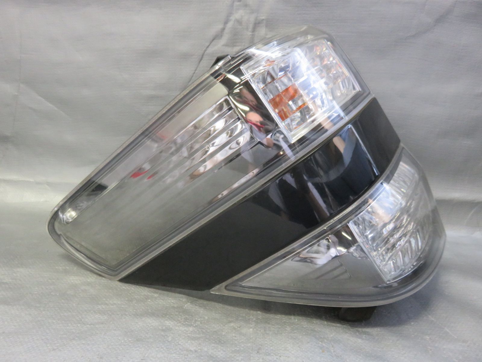 ☆SB884/点灯OKアルファード ヴェルファイア20系 GGH20W/後期 LED