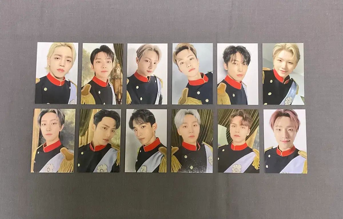 SEVENTEEN(セブンティーン・セブチ) カフェ IN SEOUL(ソウル) トレイ セット トレカ