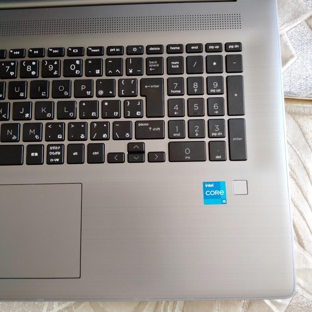 HP 470G8 17