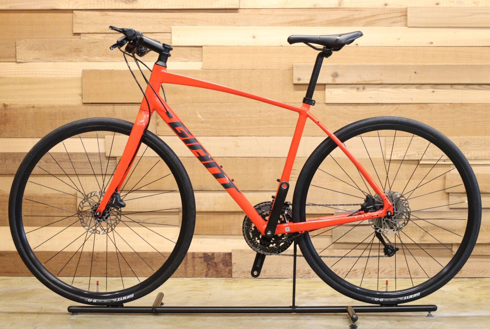 ジャイアント GIANT エスケープ ESCAPE RX 2 DISC 2023 Mサイズ シマノ