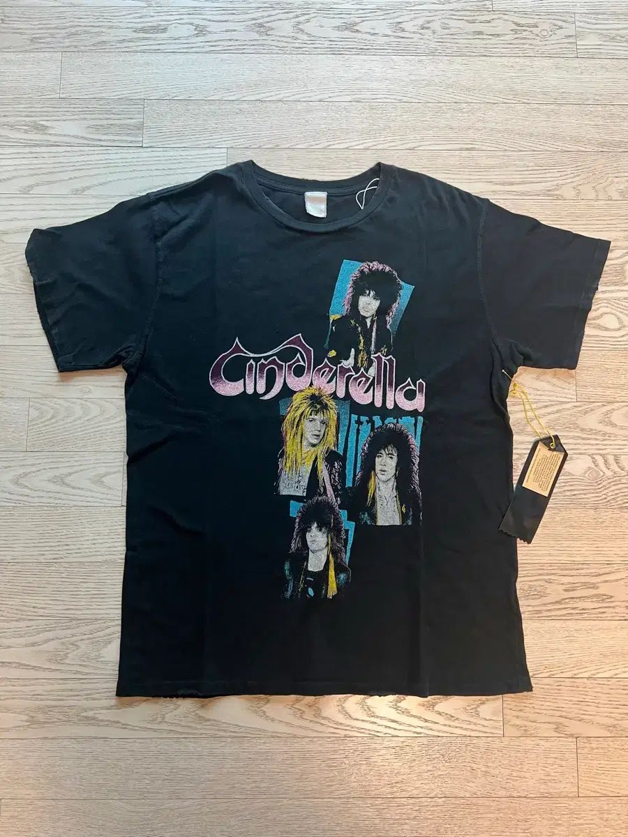 L メイドONE 半袖 バンドTシャツ