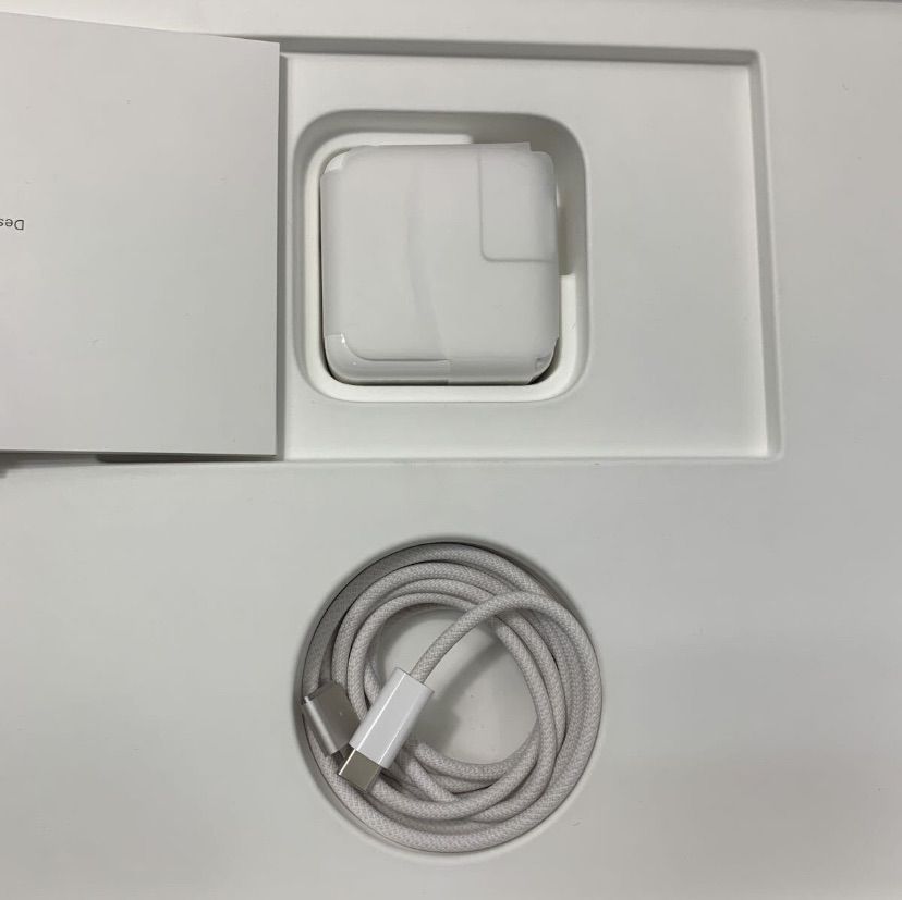 展示美品 Apple MacBook Air M2 16GB/256GB スターライト - メルカリ