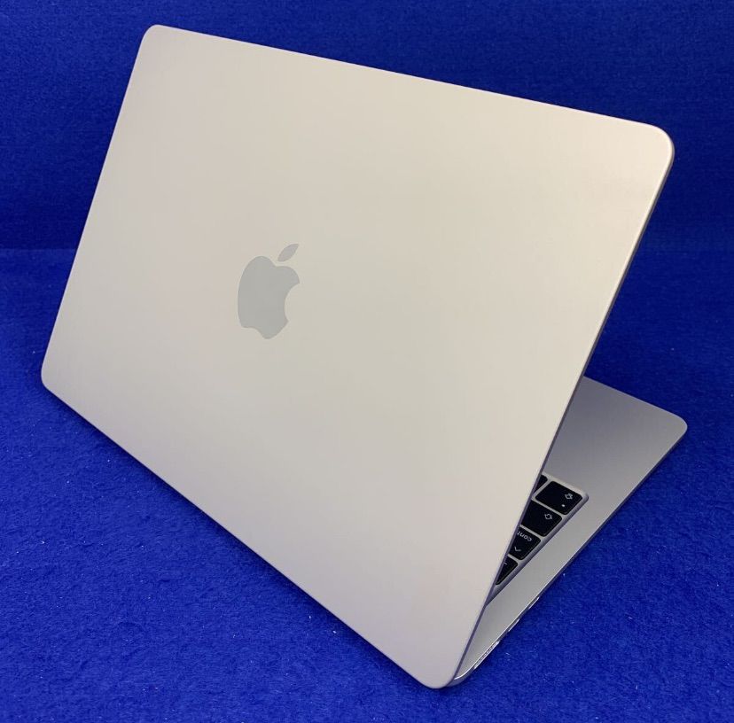 展示美品 Apple MacBook Air M2 16GB/256GB スターライト - メルカリ