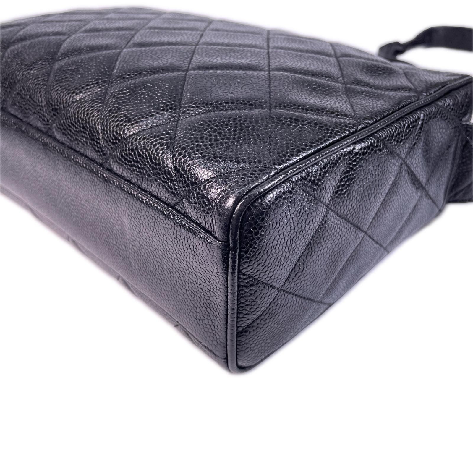 美品 CHANEL シャネル ココマークマトラッセキャビアスキン ショルダー 