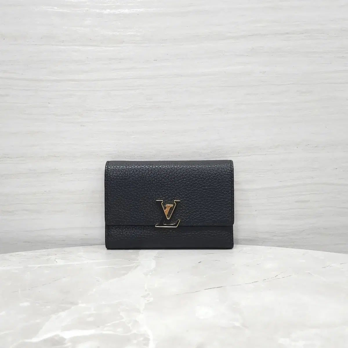 ルイヴィトン LV トゥー ルイヨン カプシーヌ ウォレット 財布 M62157