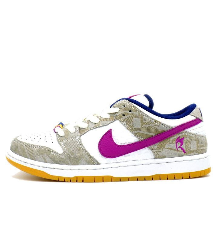 ナイキ NIKE × ライッサ レアウ Rayssa Leal 【 FZ5251 001 】SB ダンク ロー ピュア プラチナム アンド ヴィヴィッド パープル スニーカー h8363