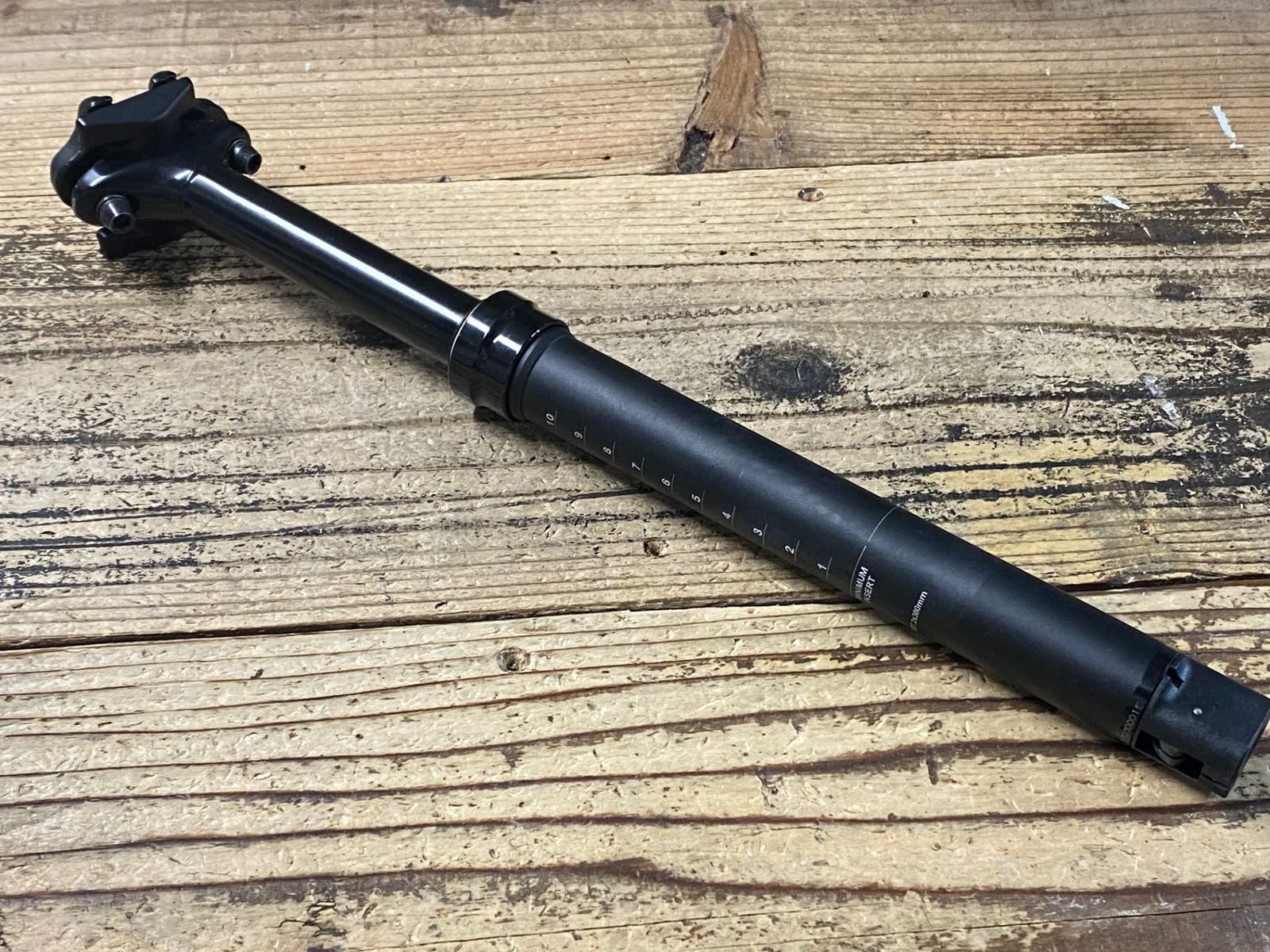 KE453 ダボス DAVOS ドロッパー シートポスト 380mm Φ27.2 トラベル100mm