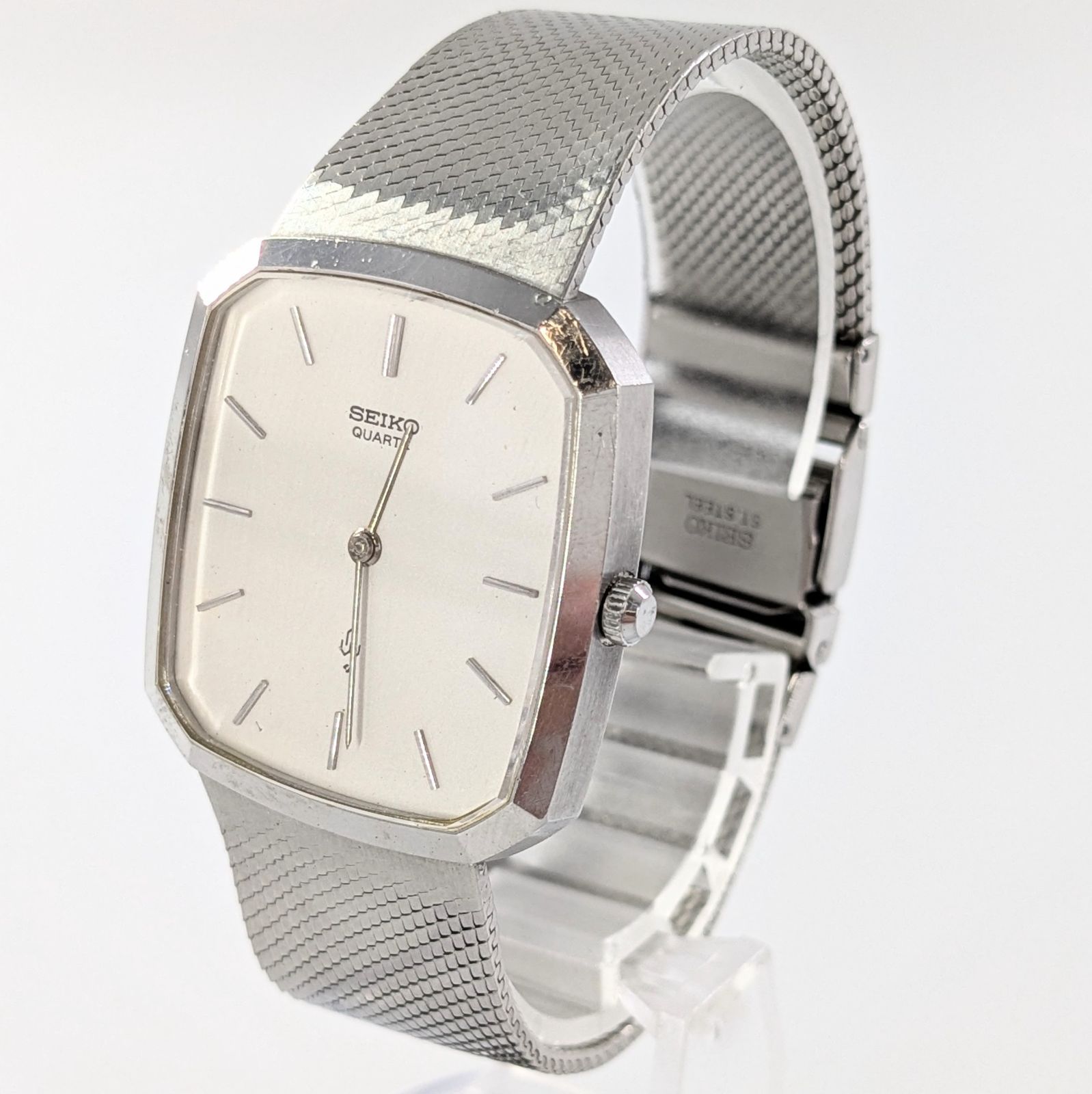 新品電池 SEIKO セイコー 6030-5220 腕時計 1981年製 メンズ 新品電池 