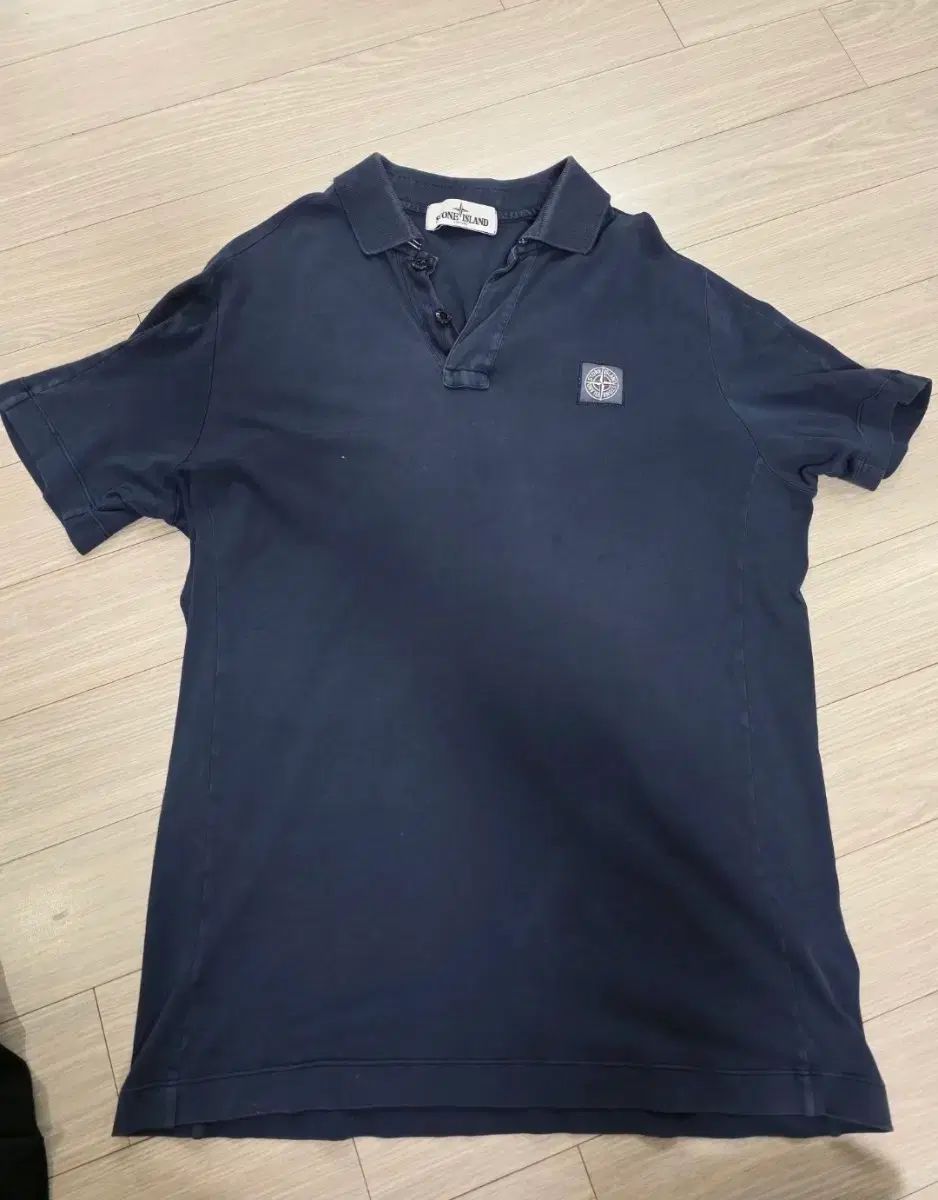 STONE ISLAND ストーンアイランド 半袖 カラーTシャツ ネイビー