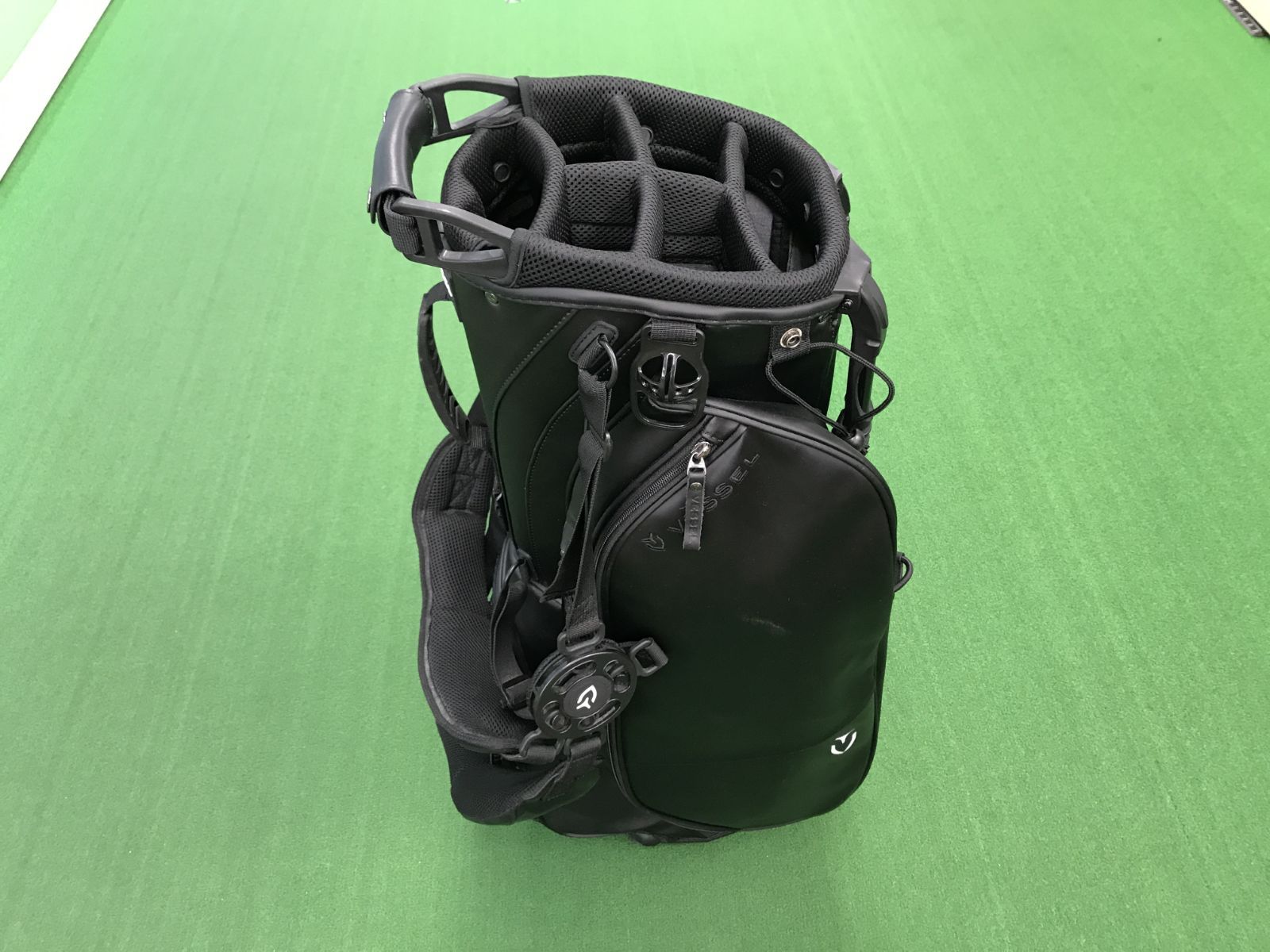 【中古】（※ネームプレート　無し）VESSEL　キャディバッグ　ダブルストラップ　ブラック　新大宮バイパス浦和店