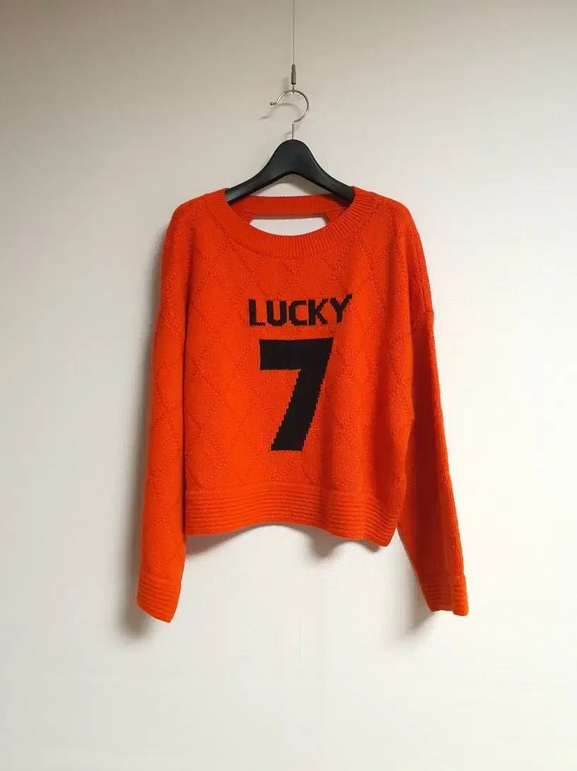 LUCKY CHOUETTE ラッキーシュエトゥ レタリング カットアウト ニット Free! サイズ 正規品