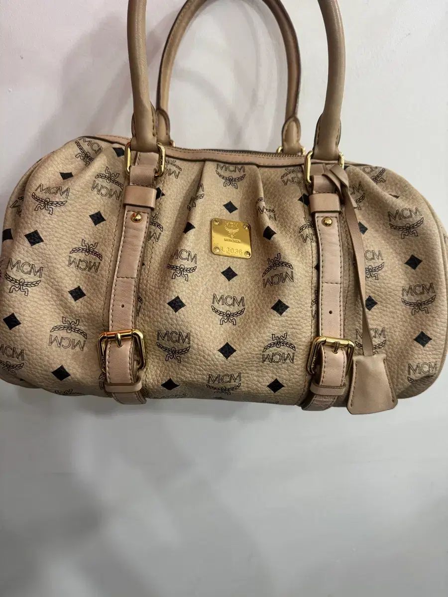 MCM ヴィセトス ボストンバッグ ベージュ