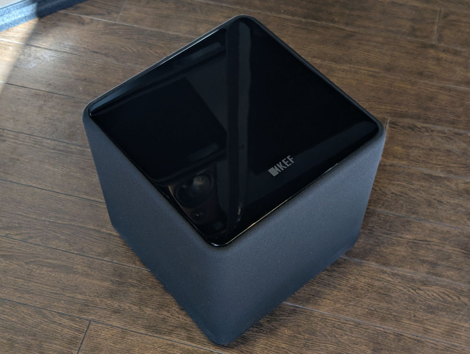 動作確認済・美品】KEF アクティブ・サブウーファー Kube 8b