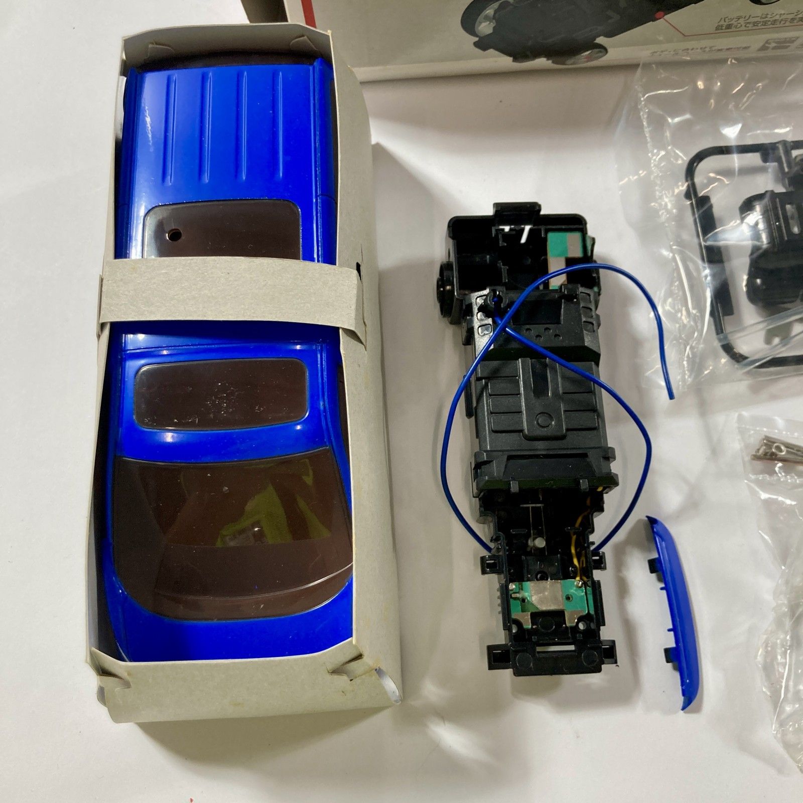 ELGRAND  日産オリジナル ラジオコントロールカー  製造元TOMY ☆ 日産オリジナルラジオコントロールカー ELGRAND 日産エルグランド