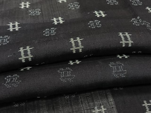 平和屋着物＊夏物　小紋　紗紬　井桁絣　黒地　正絹　逸品　CABI3842xi