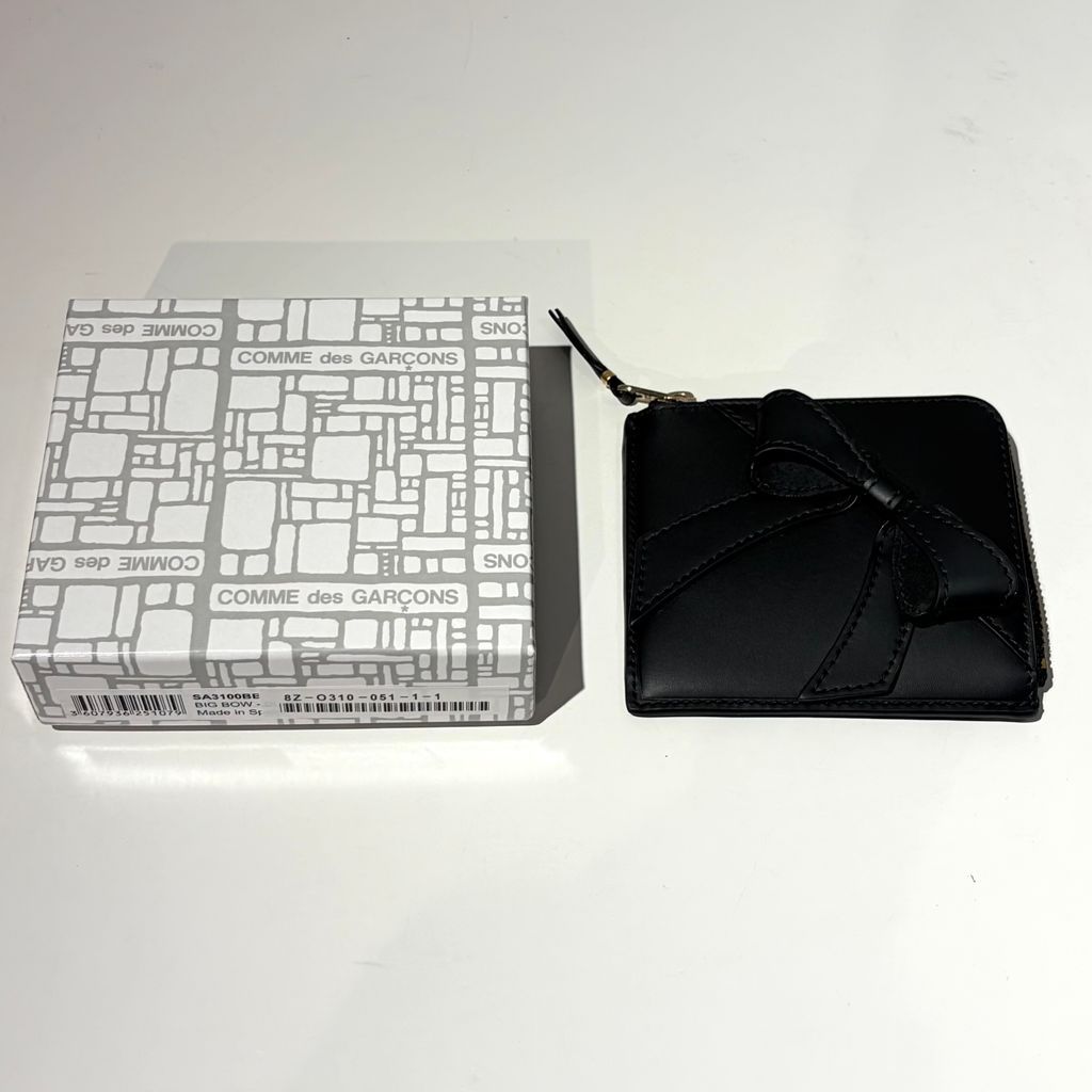 COMME des GARCONS コムデギャルソン BIG BOW L-ZIP WALLET ウォレット 8Z-O310-051 ブラック【表参道B06】