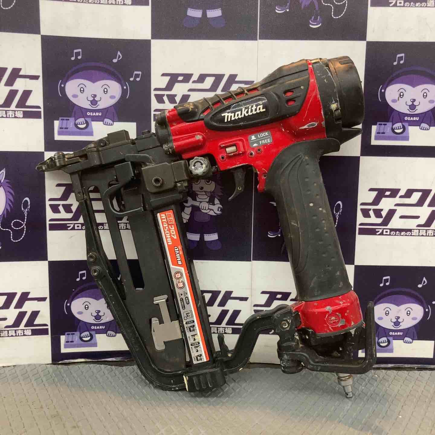 【中古品】マキタ(makita) 高圧フロアタッカ AT450HA【所沢店】