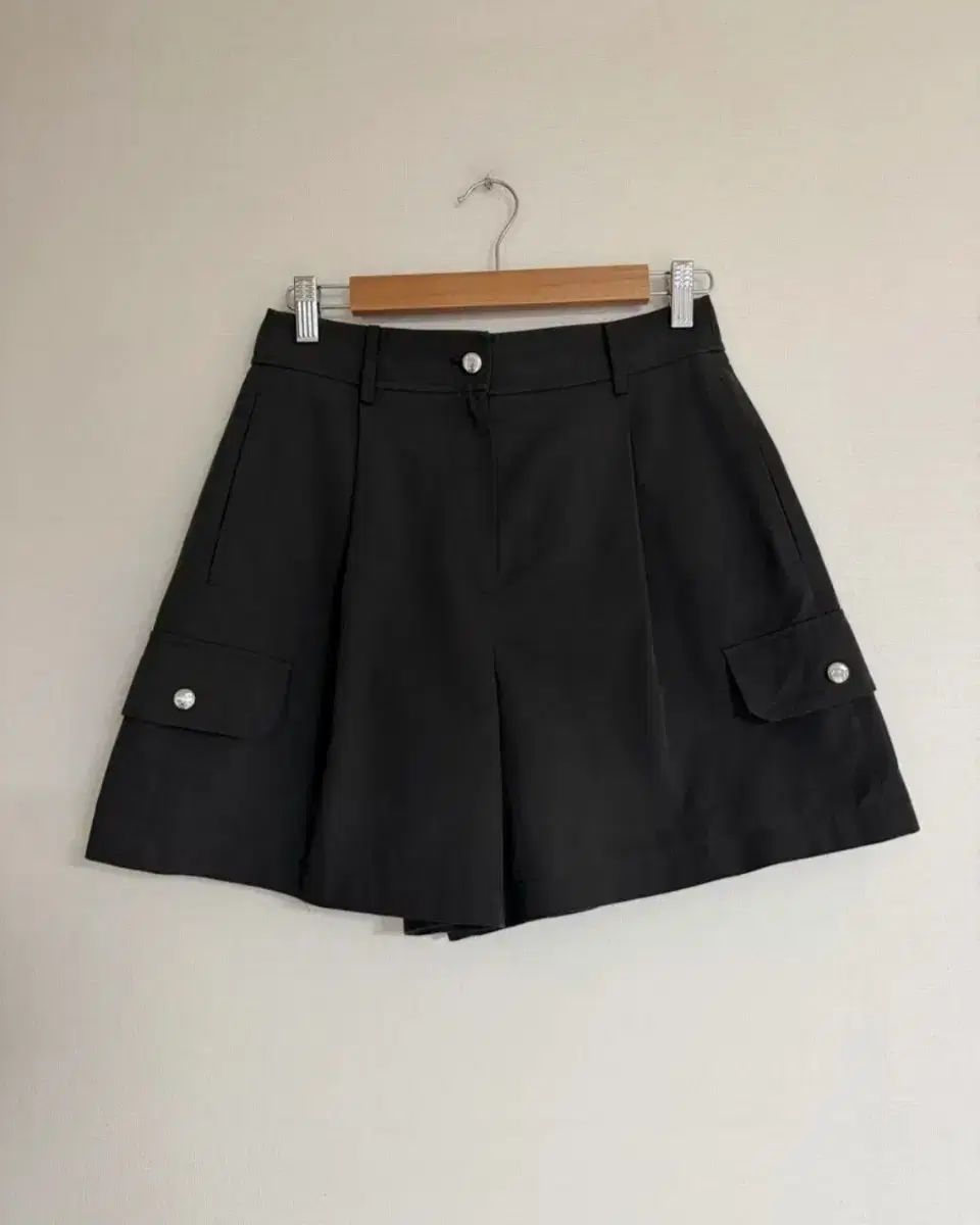 SJブラック カーゴ ハーフパンツ
