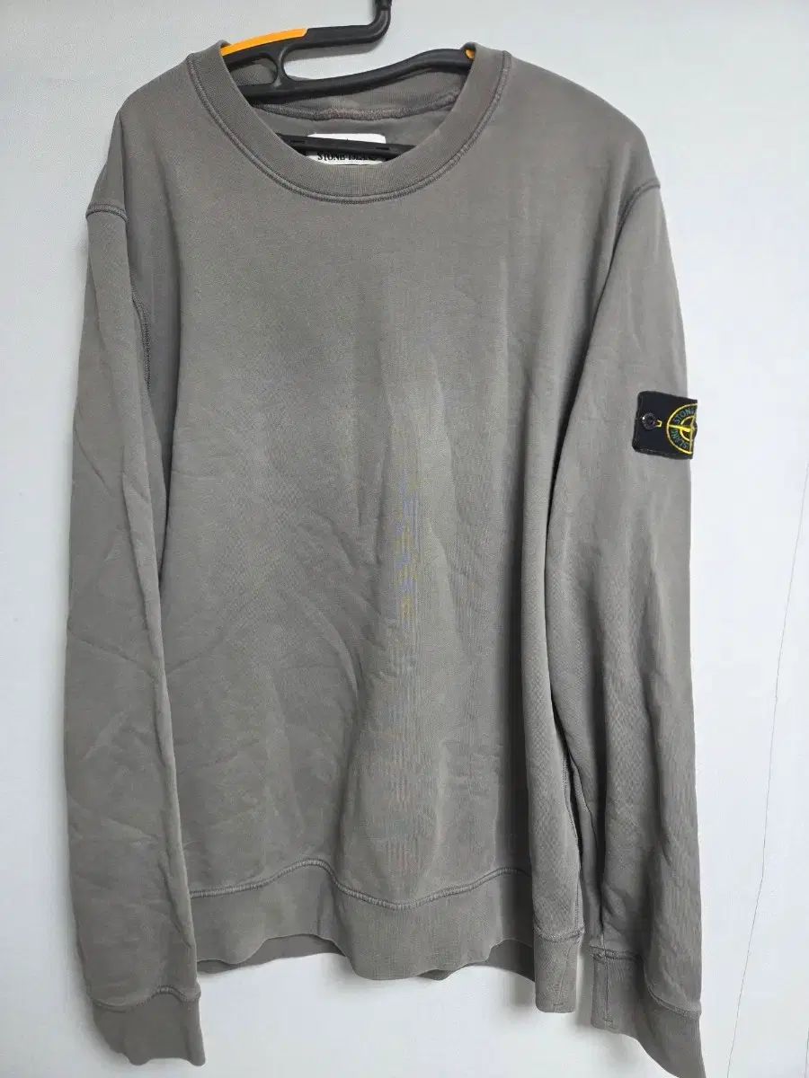 (正規品) STONE ISLAND ストーンアイランド スウェット