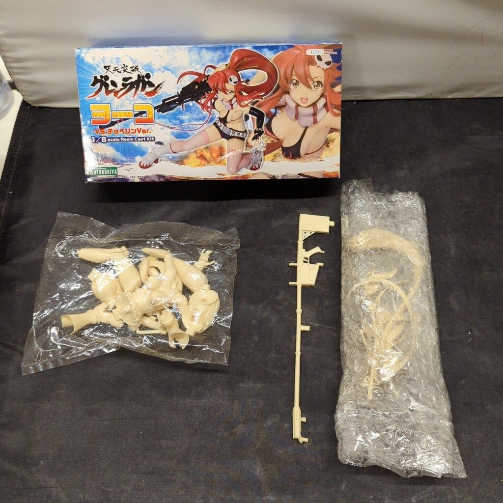 コトブキヤ 1/8スケールレジンキャストキット ヨーコvsテッペリンver