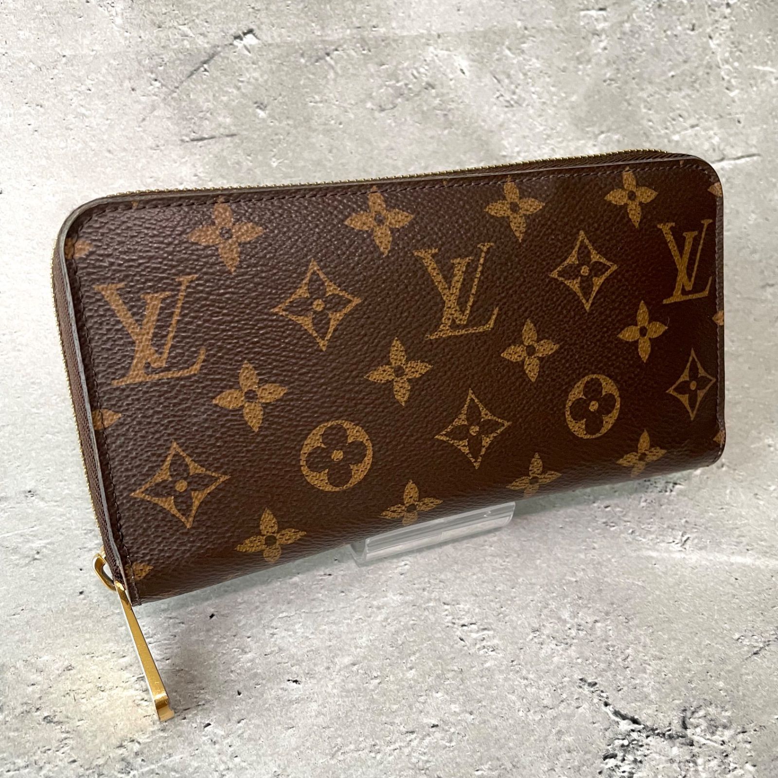 ルイヴィトン ジッピーウォレット ローズバレリーヌ 長財布