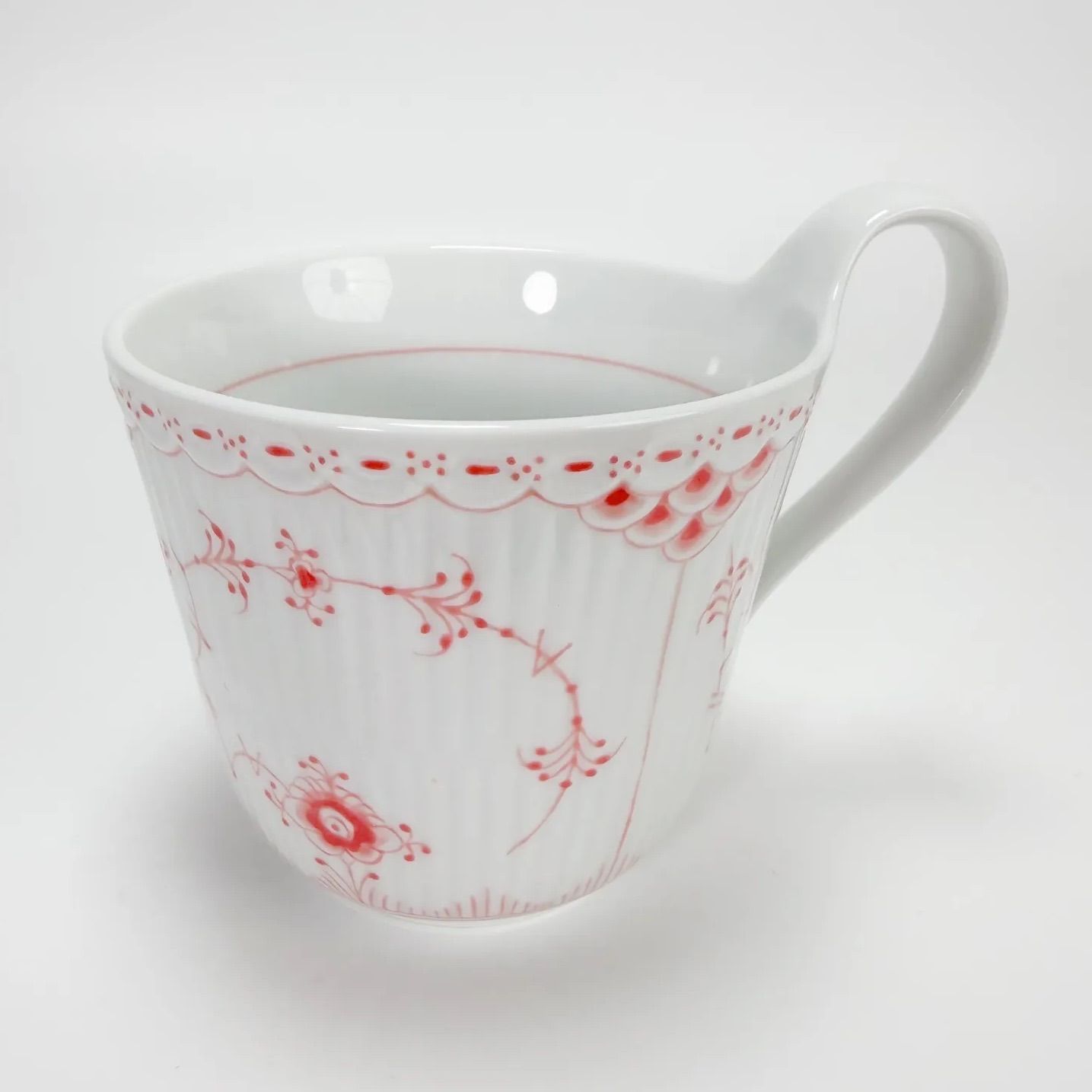 ロイヤルコペンハーゲン コーラルフルーテッドハーフレース ハイ 