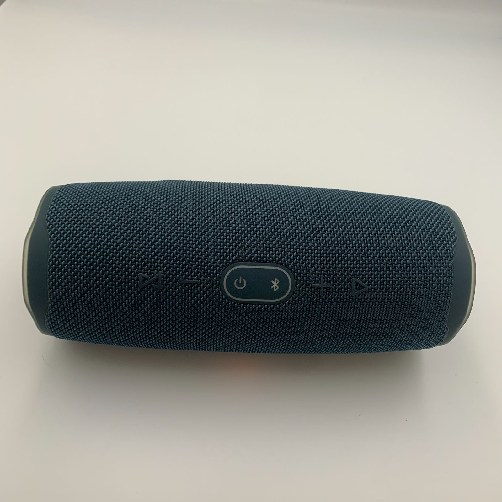 JBL CHARGE4 ジェイビーエル チャージ4 Bluetoothスピーカー