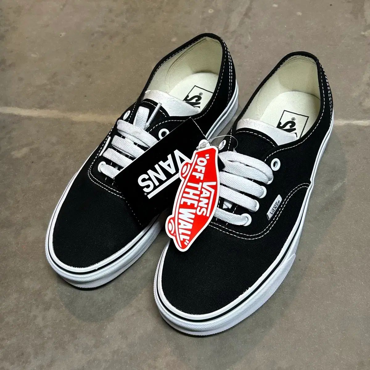 250) VANS ヴァンズ アセンティック ブラック スニーカー 靴 タグ付き 未使用品