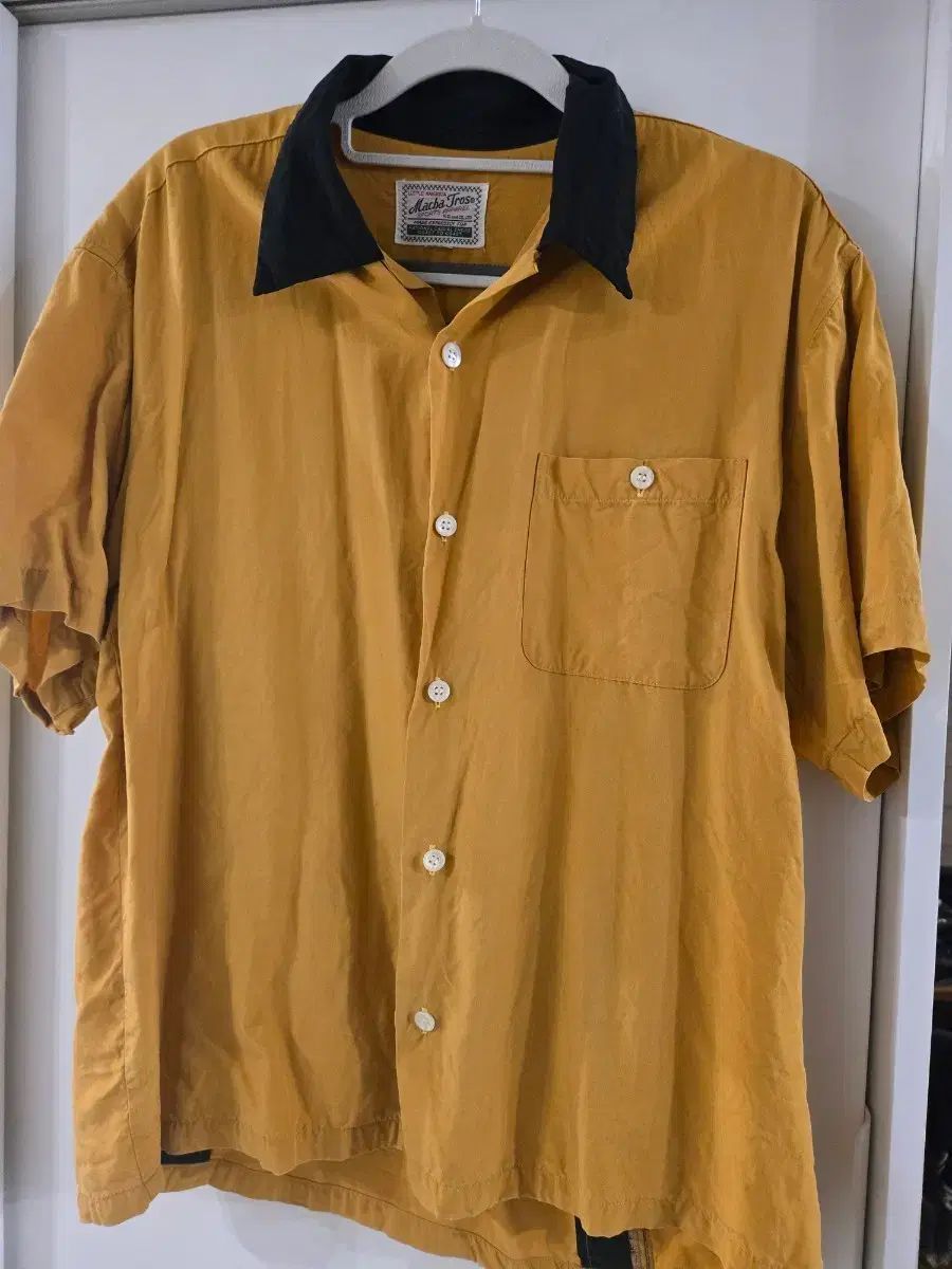 ボーリングシャツ