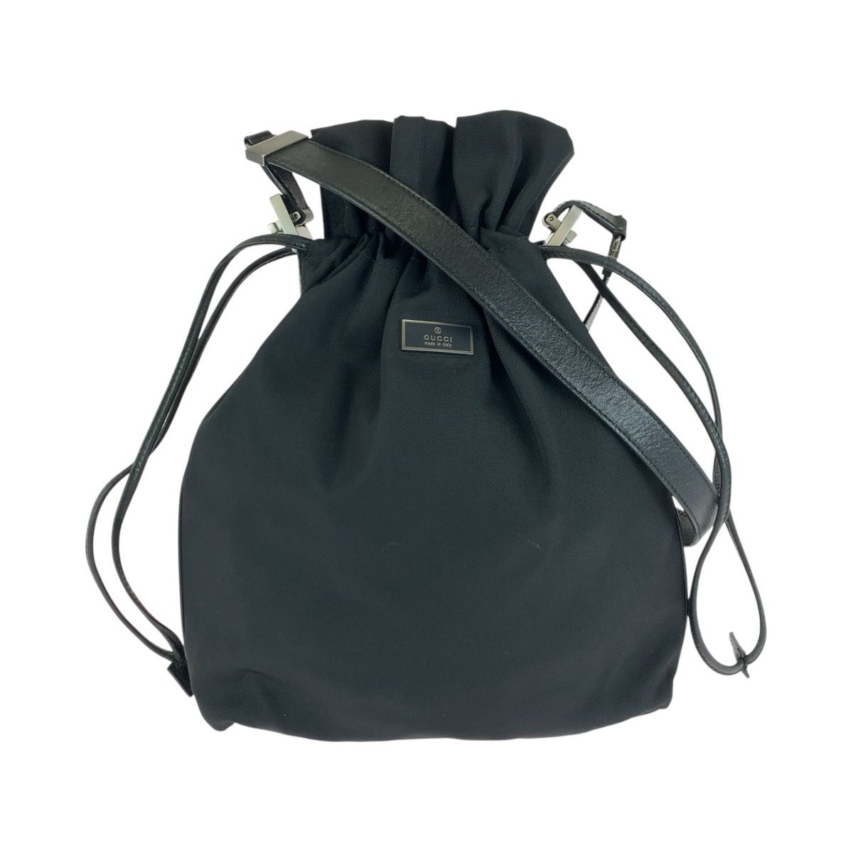美品 GUCCI グッチ ブラック 黒 ガンメタ金具 ナイロン/レザー 001
