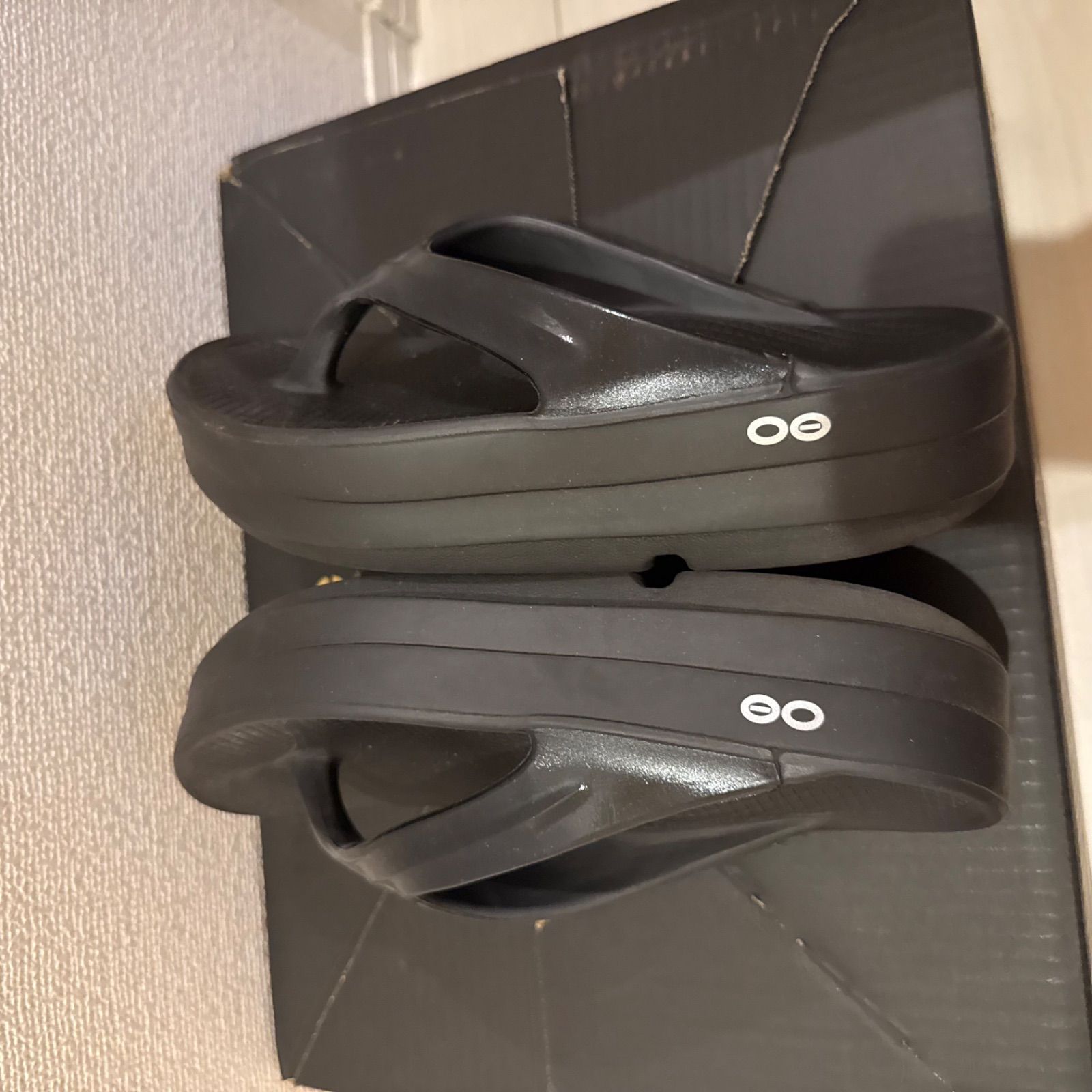 値下げ可能！】OOFOS Women's OOmega 