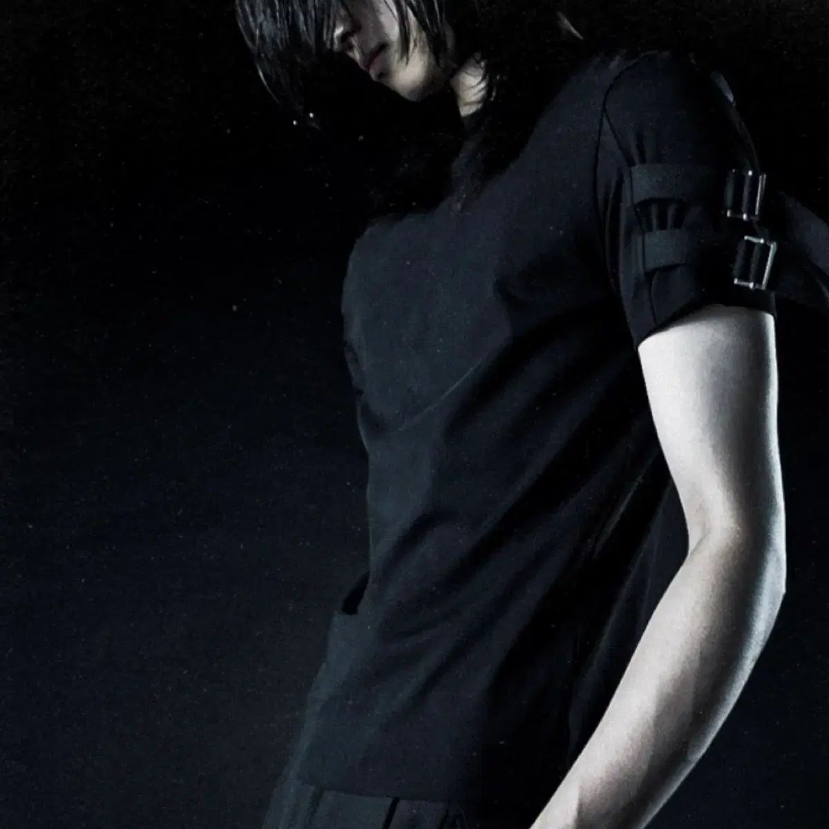 BLACKSMITH Restraint Strap Tee 1size
