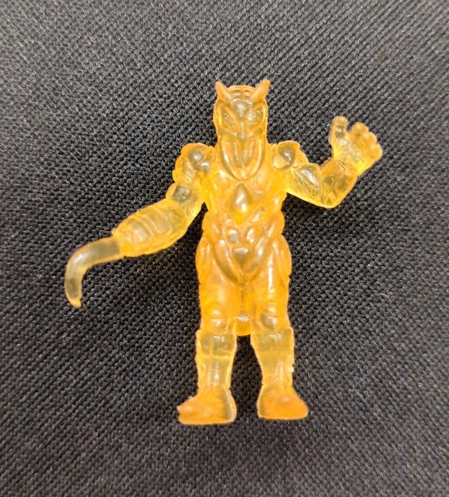 明治 チョコスナック ツルギバチ怪人