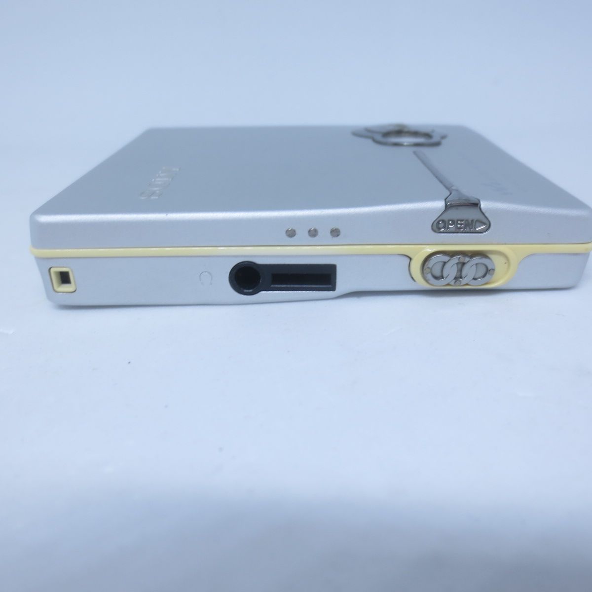 I424 SONY MD WALKMAN ポータブル MD プレイヤー MZ-E710 ソニー MD