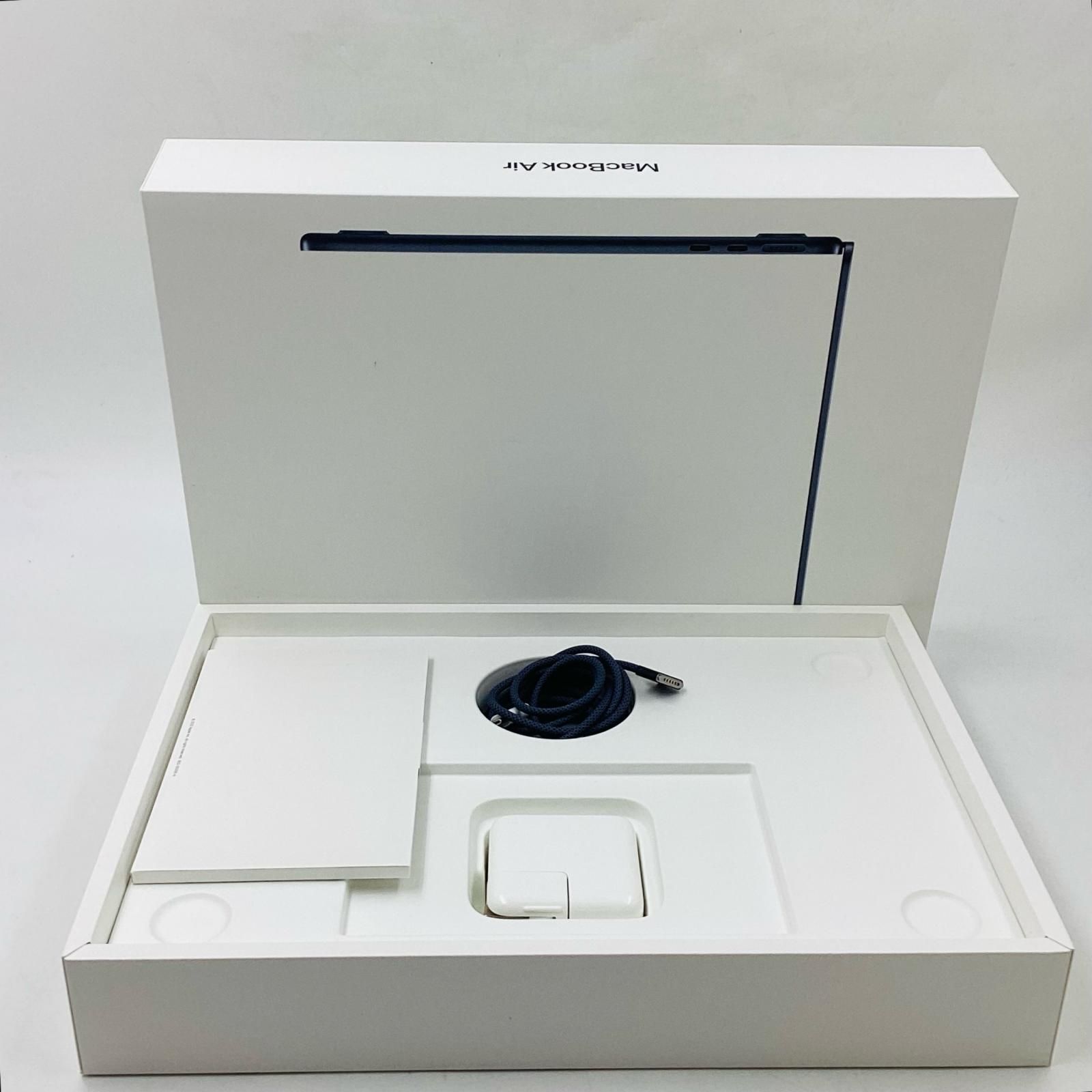 美品 MacBook Air M2 13.6