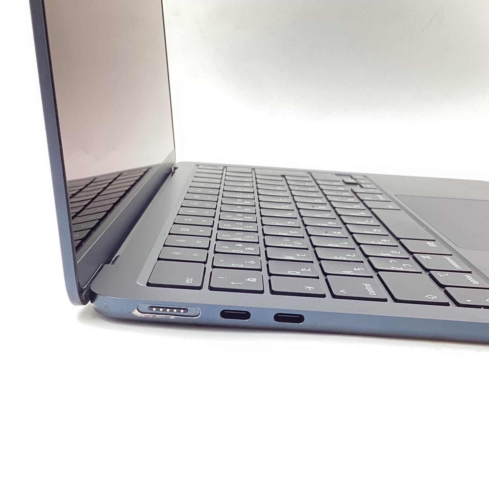 MacBook Air M2 16GB 256GB 13