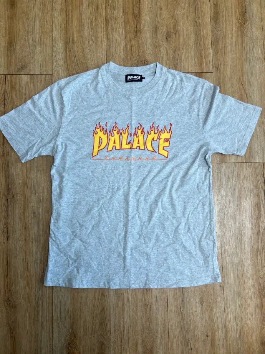 PALACE パレス x THRASHER スラッシャー Tシャツ 白 XL 24SS