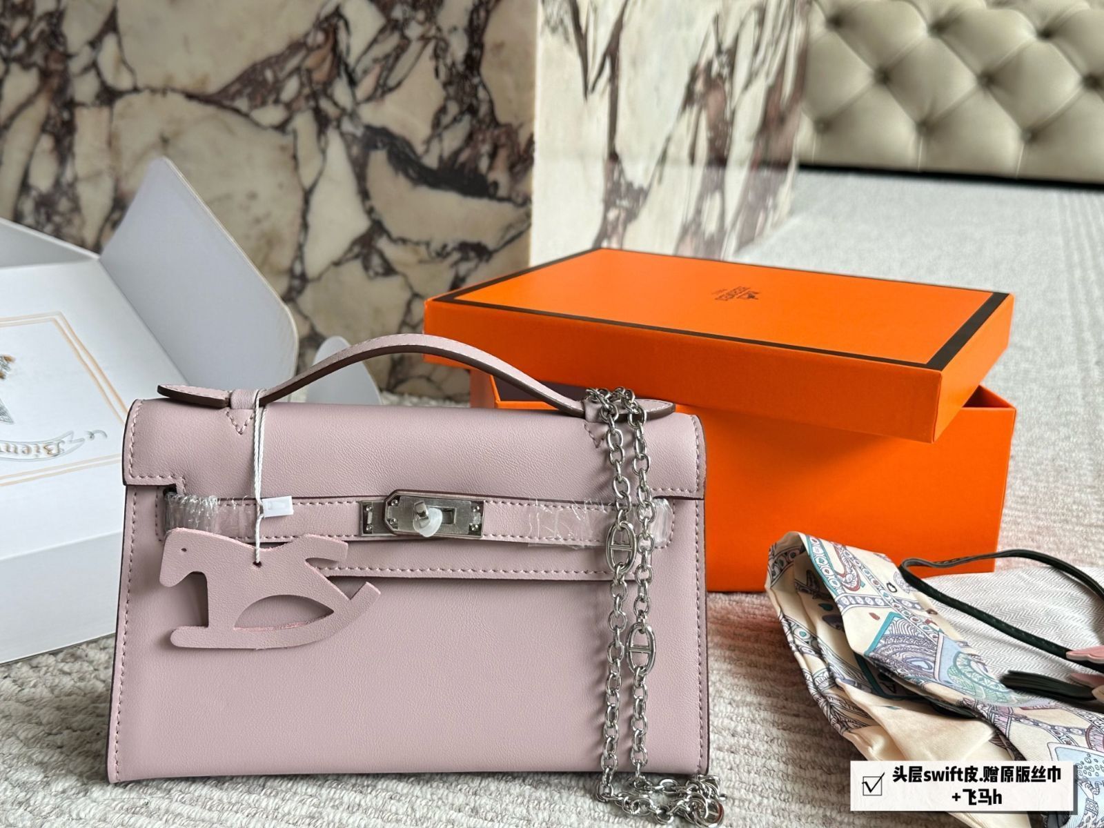 【今日特価】一代 Kelly スイフト牛皮 シルバークラスプ バッグ（サイズ：22×13cm）-MM輸入1