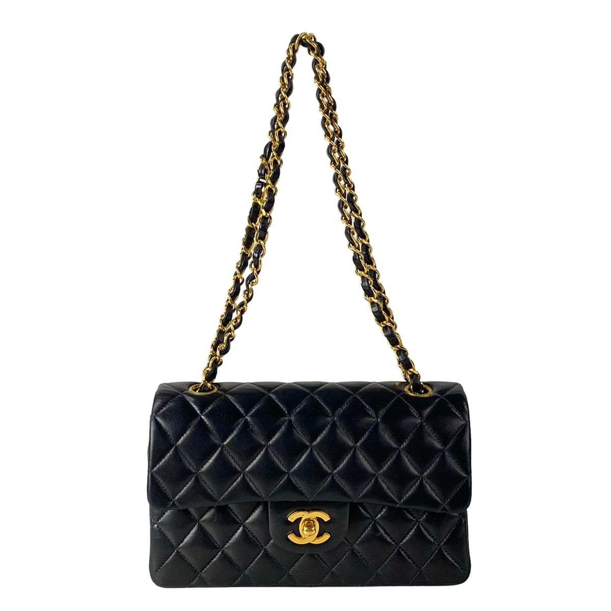CHANEL(シャネル) ショルダーバッグ ダブルフラップマトラッセ A01113 黒 チェーンショルダー/ゴールド金具 ラムスキン