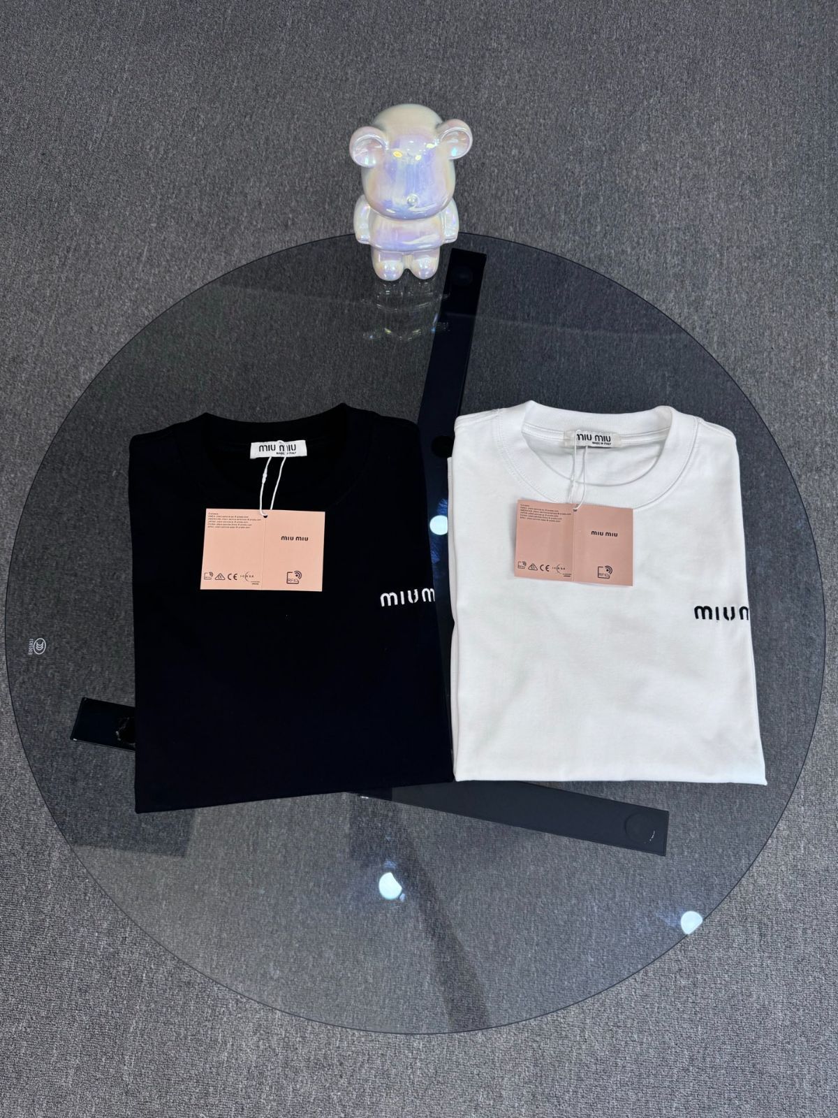 【今日特価】Miu Miu 2025SS Unisex Short Sleeve T-shirt