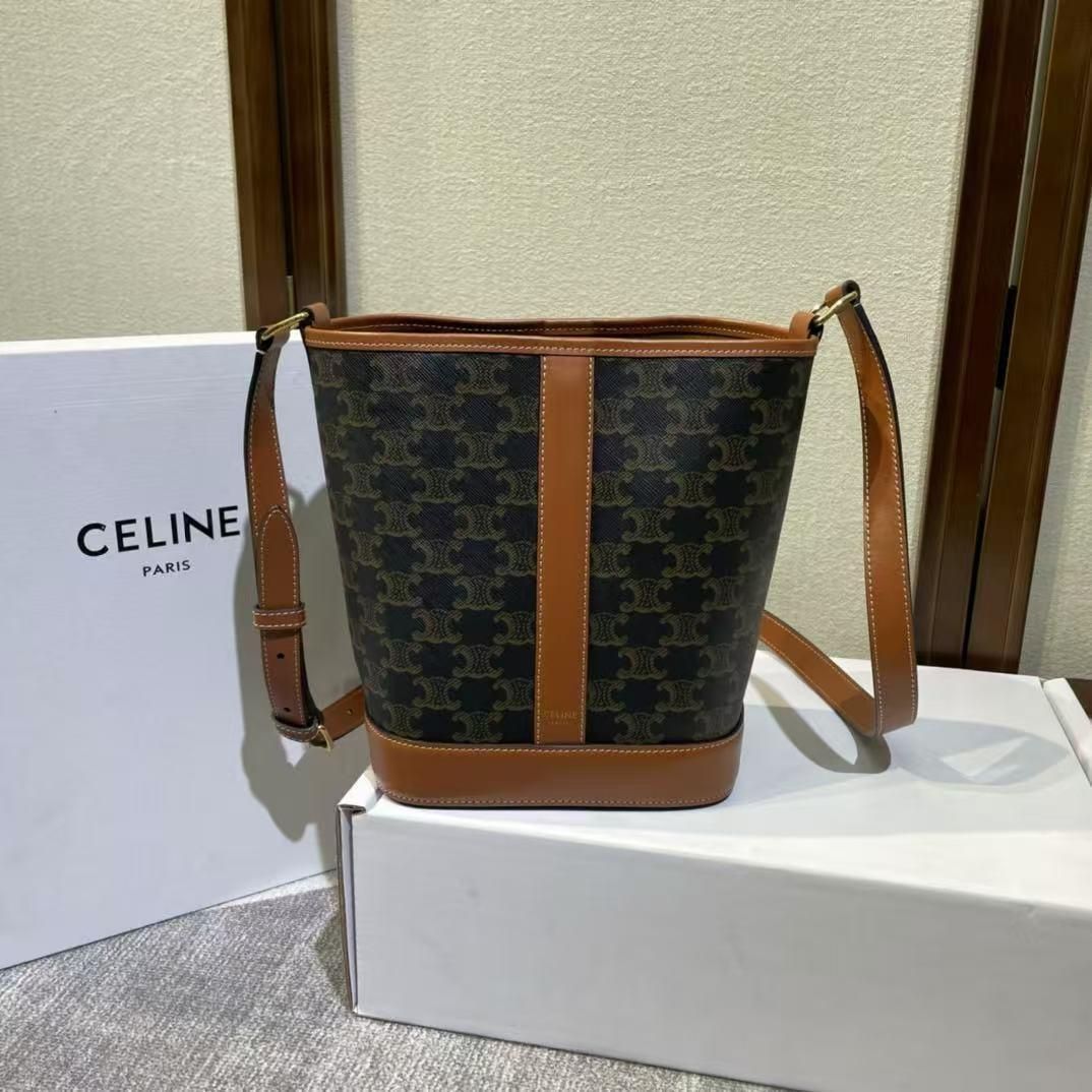celine セリーヌ ショルダーバッグ