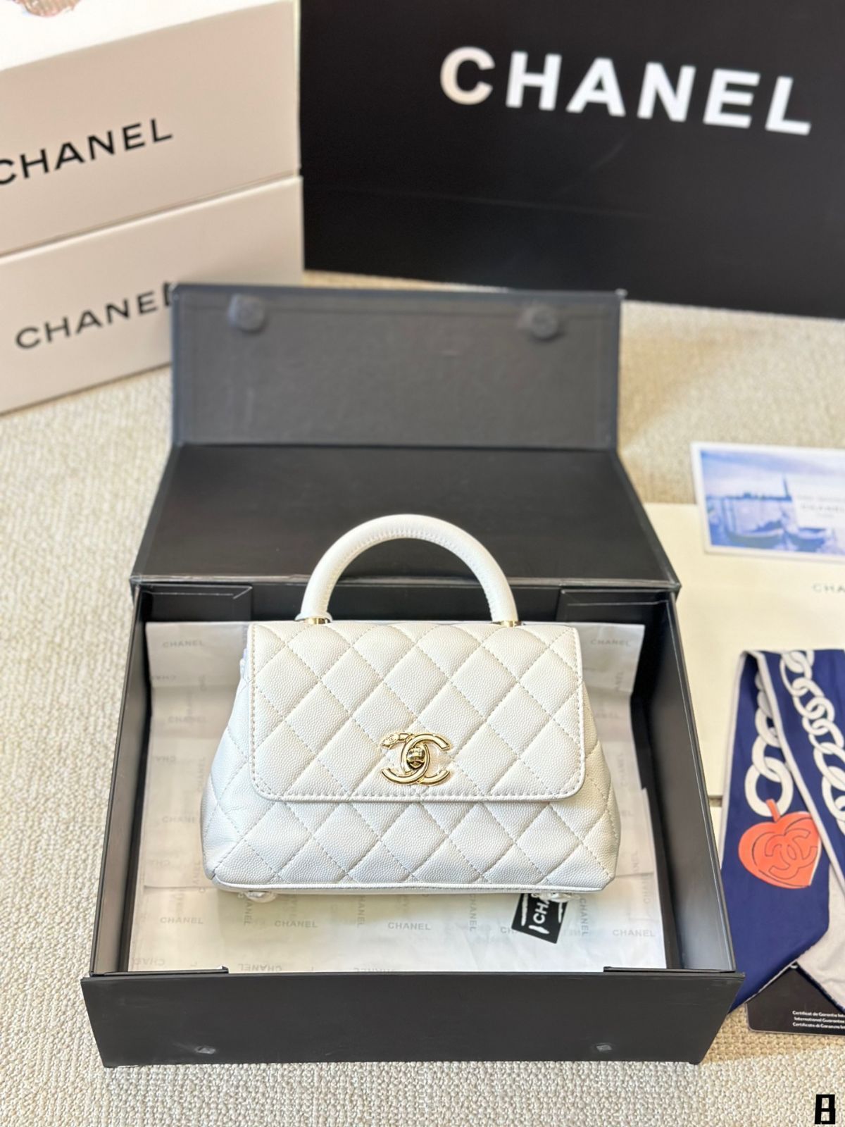 【今日特価！】Chanel Coco Handle ハンドバッグ 送料無料！在庫限定のお得な価格です！